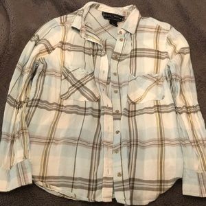 Lightweight plaid button up shirt